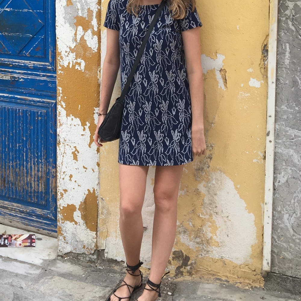 MANGO shift or T-shirt dress in floral